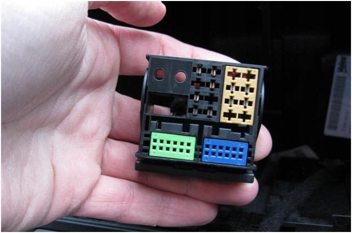 ADAPTER MODUŁ BLUETOOTH AUX DO FORD - obrazek 7