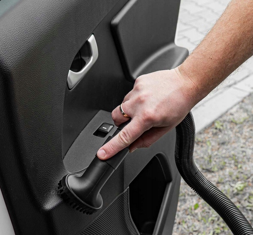 e941b21e0447d300687cfb3be1f9d1c3